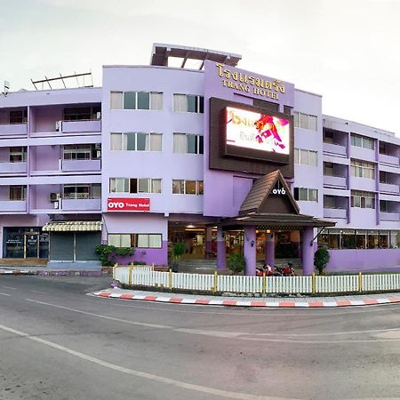 Oyo 565 Trang Hotel Exterior foto