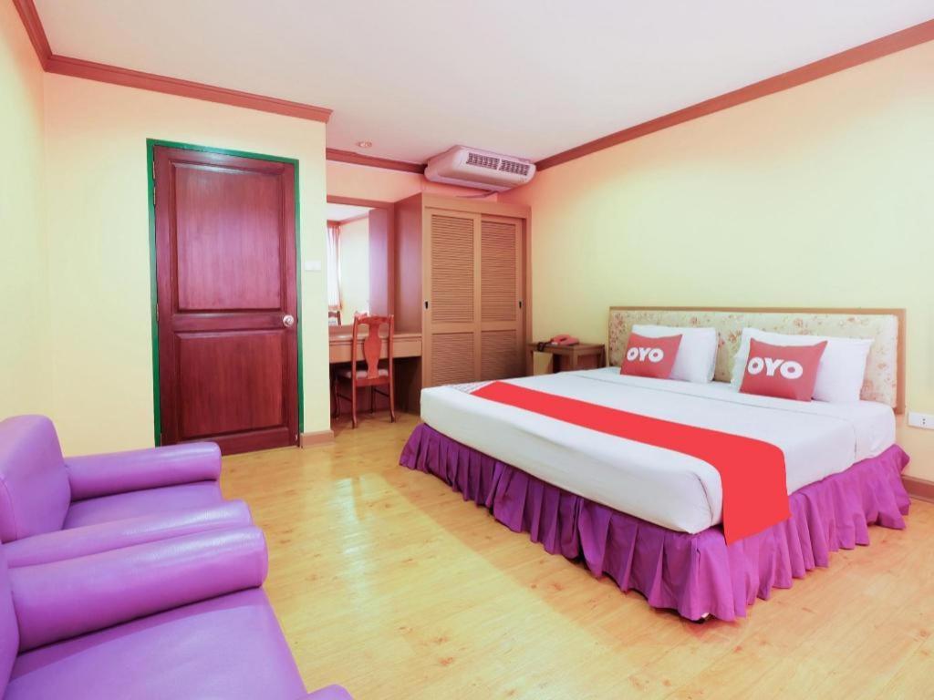 Oyo 565 Trang Hotel Exterior foto